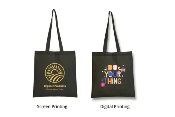 TE C Black Tote Bags